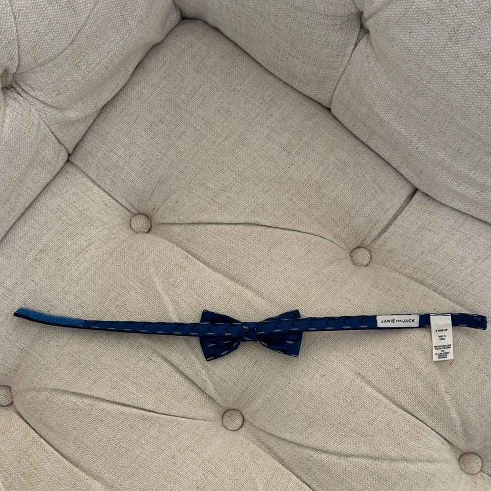 Janie and Jack Navy Bow Tie with Whale Design